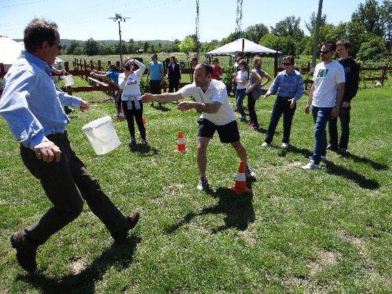 Csapatépítő tréning a Csiki Pihenőkertben