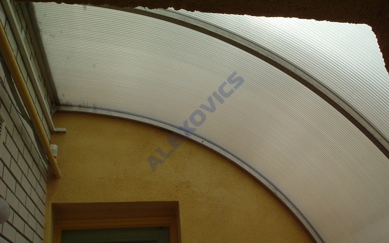 Ha műanyag kell, forduljon hozzánk!