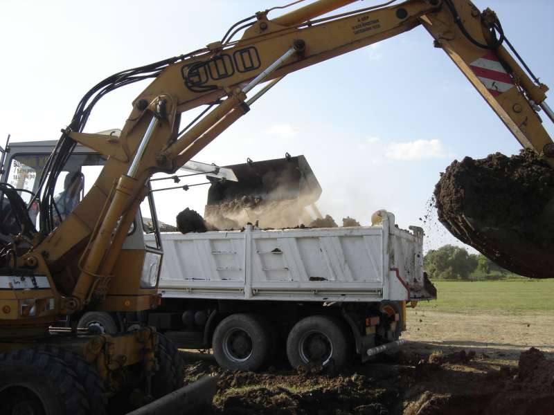 Gépi földmunka felsőfokon!