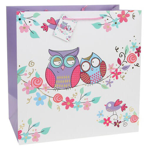 Szerezze be otthoni és ruházati kellékeit egy webshopból!