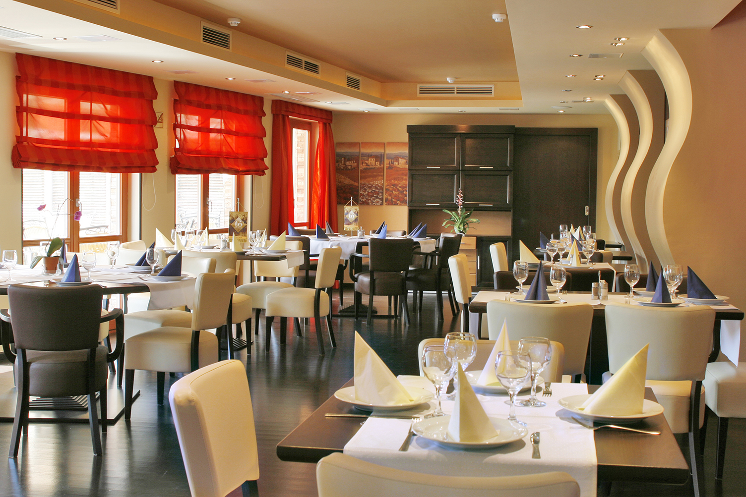 Belsőépítészt keres?