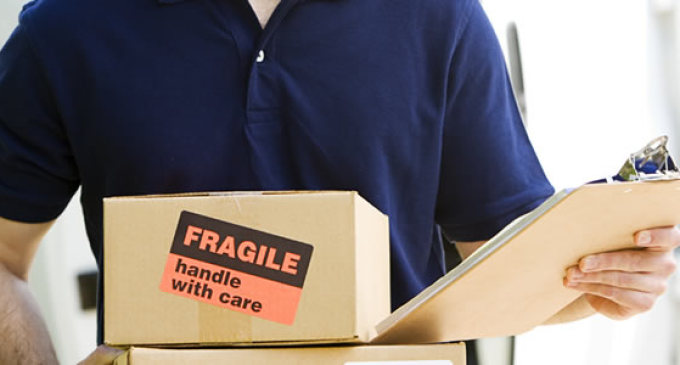 A webáruházak és a futárszolgálat