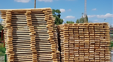 Raklapokat vásárolna raktárába?