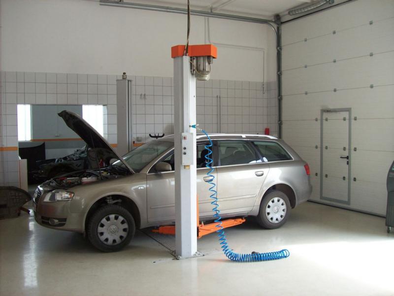 Kire bízzuk autónk javítását és vizsgáztatását?