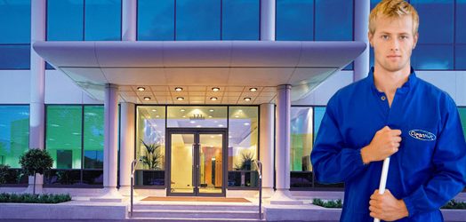 Ablaktisztításra lenne szükség?