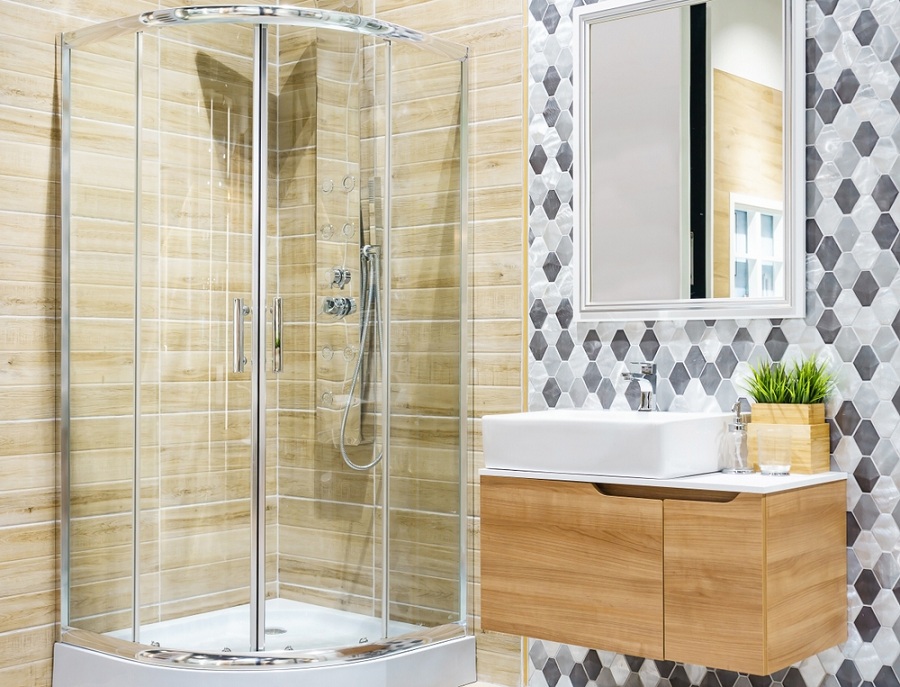 Egyedi zuhanykabin edzett üvegből? Nem probléma!