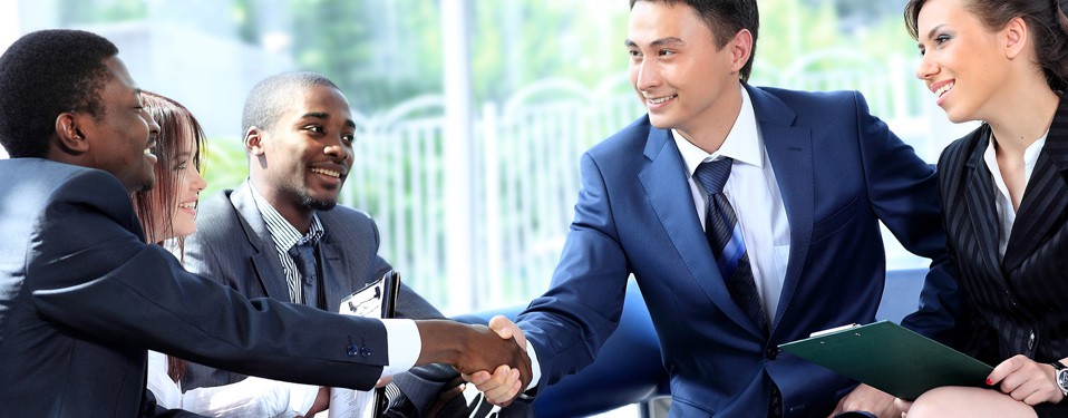 Szinkron és konszekutív tolmácsolás profiktól