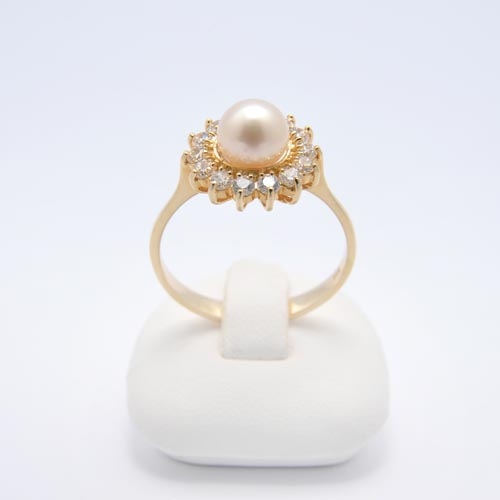 Valóban különleges ékszert ajándékozna?