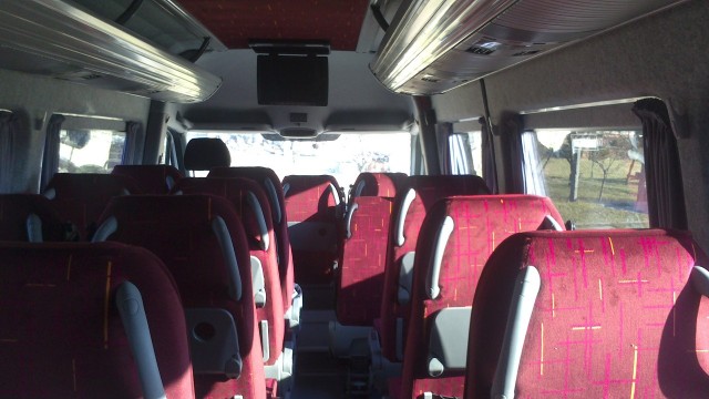 Praktikus buszbérlés sofőrrel, gond nélkül!