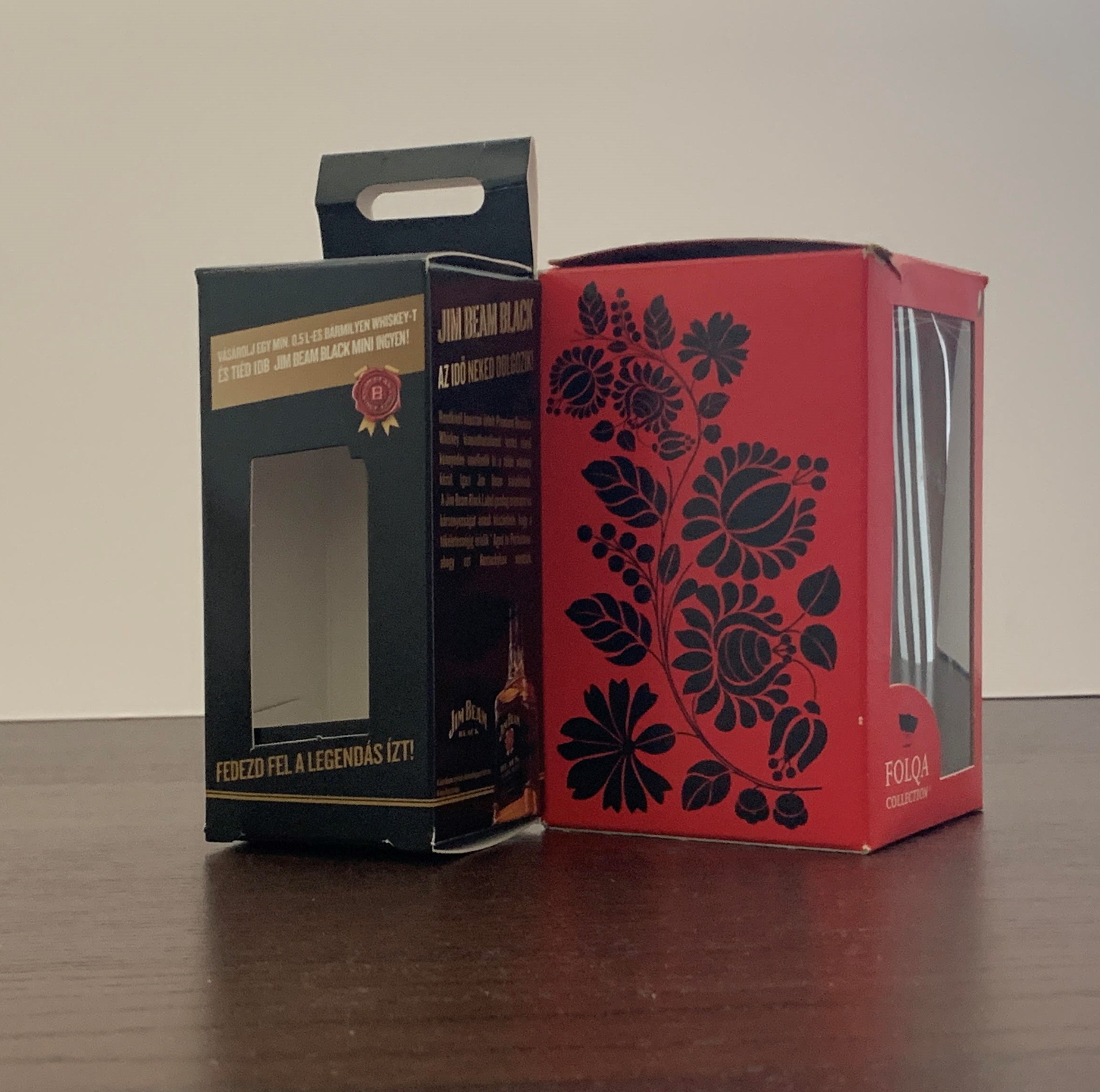 Exkluzív dobozok forgalmazása