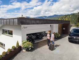 Ideális védelmet nyújtó szekcionált garázskapuk